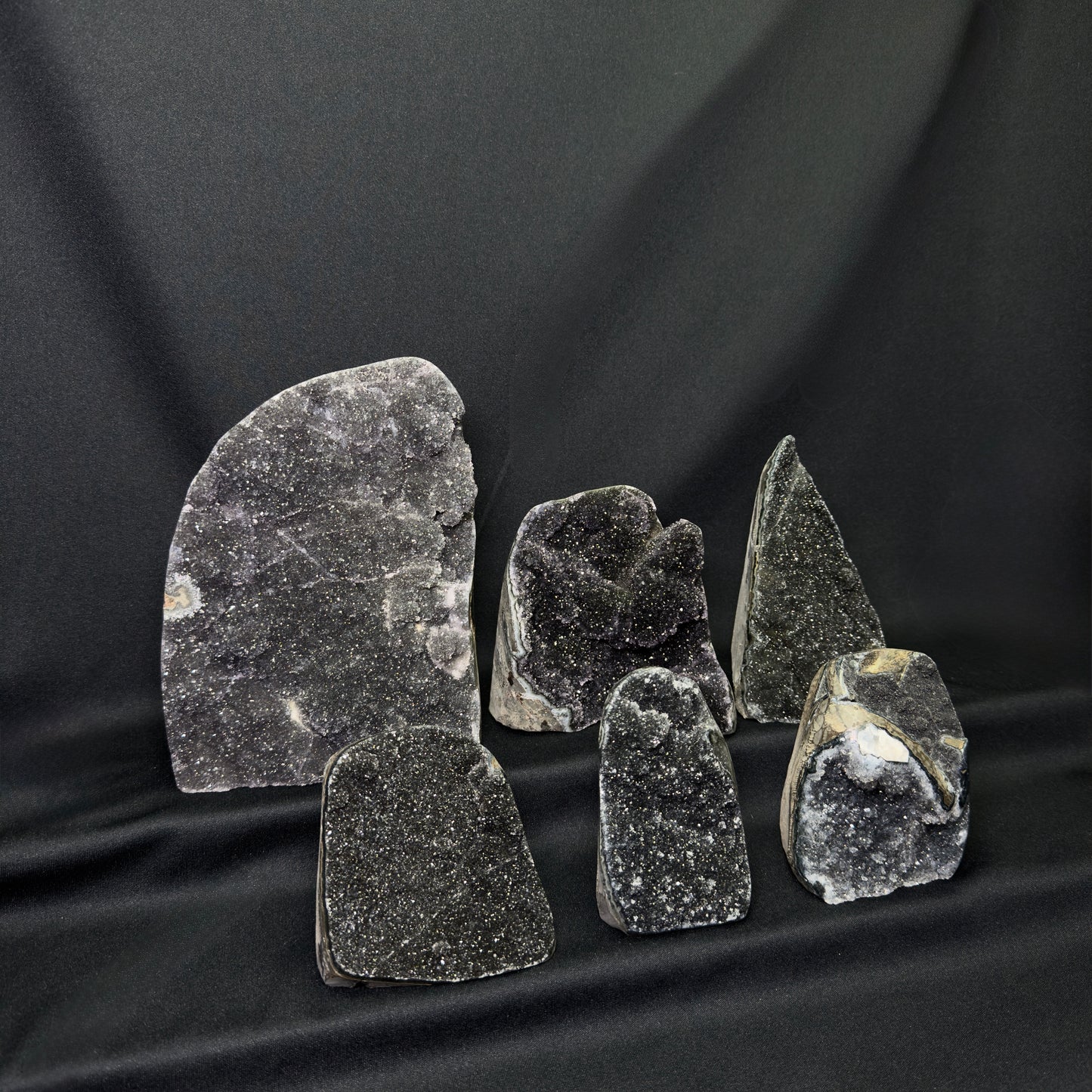 Black Amethyst Cut Bases – Wholesale Lot 4.95 kg (≈ 10.9 lb)