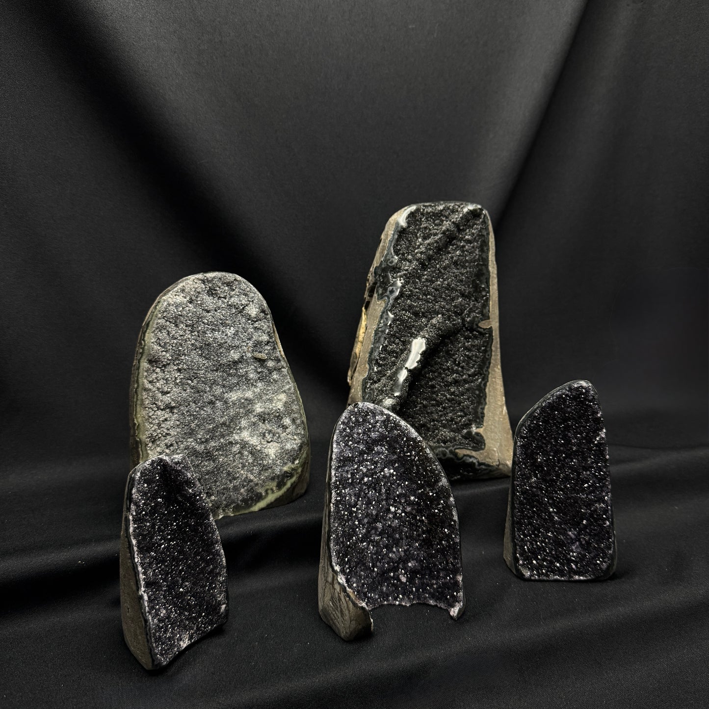 Black Amethyst Cut Bases – Wholesale Lot 4.20 kg (≈ 9.26 lb)