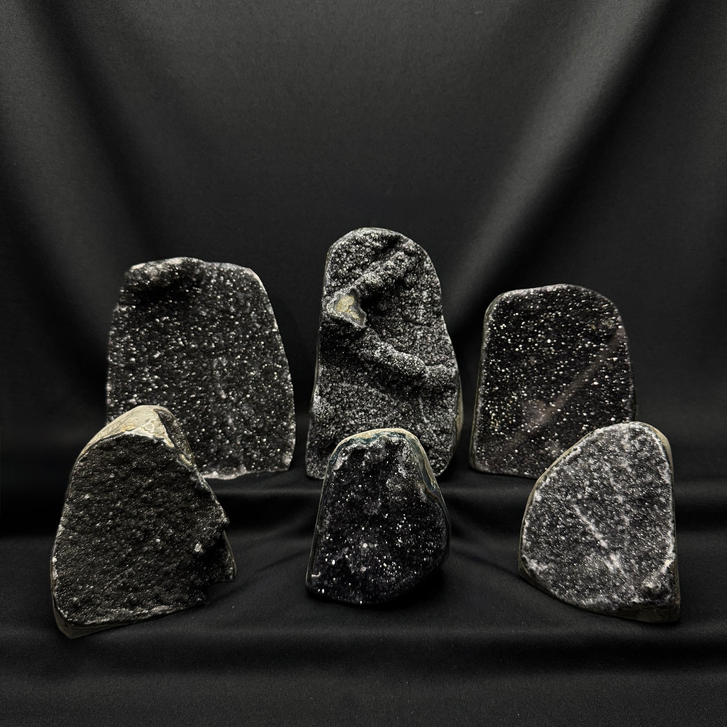 Black Amethyst Cut Bases – Wholesale Lot 5.6 kg (≈ 12.34 lb)