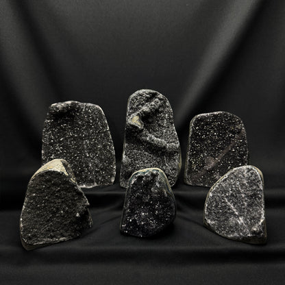 Black Amethyst Cut Bases – Wholesale Lot 5.6 kg (≈ 12.34 lb)