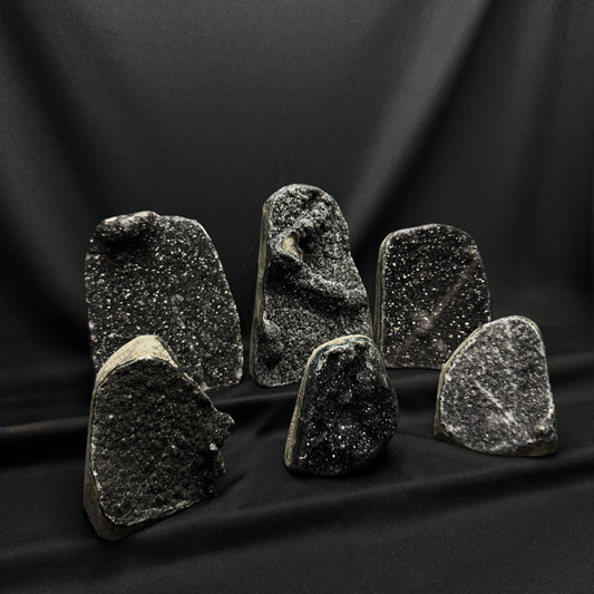 Black Amethyst Cut Bases – Wholesale Lot 5.6 kg (≈ 12.34 lb)