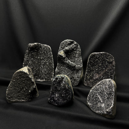 Black Amethyst Cut Bases – Wholesale Lot 5.6 kg (≈ 12.34 lb)