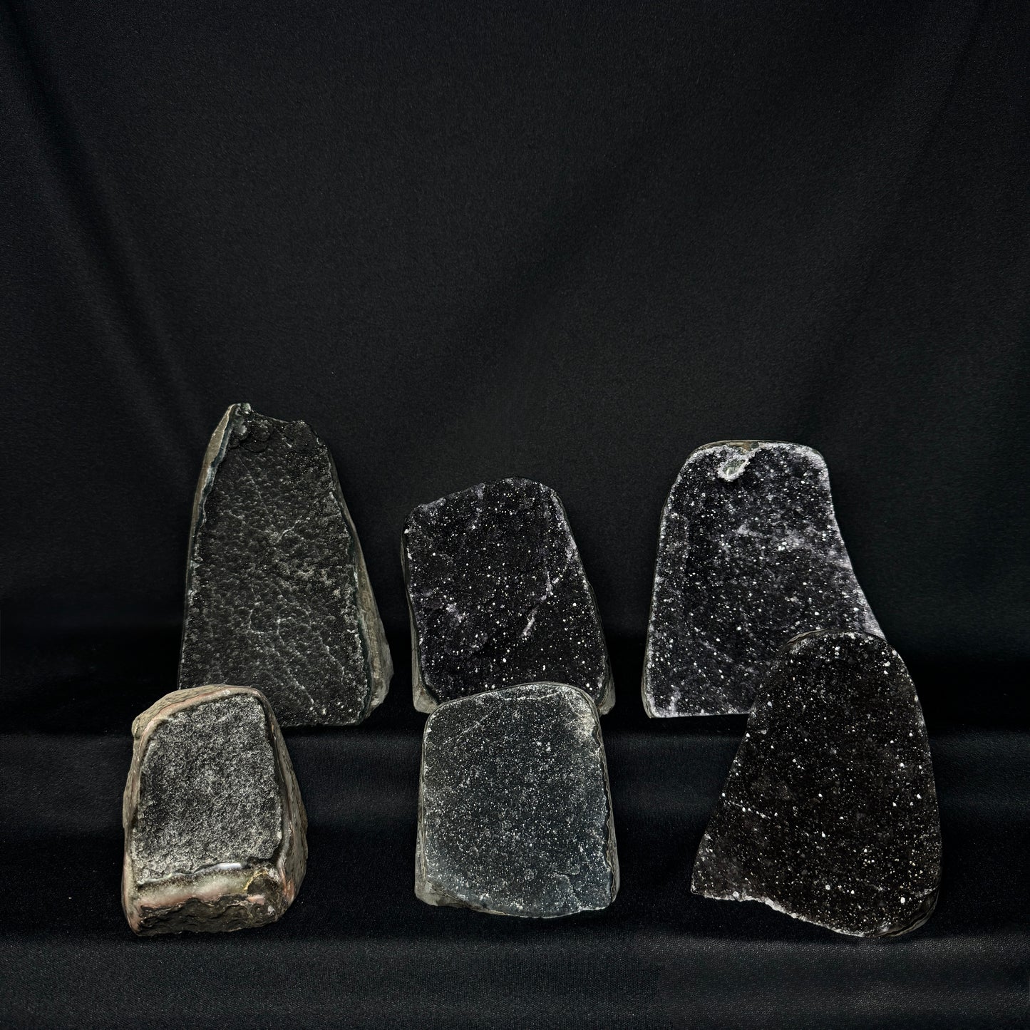 Black Amethyst Cut Bases – Wholesale Lot 4.05 kg (≈ 8.93 lb)