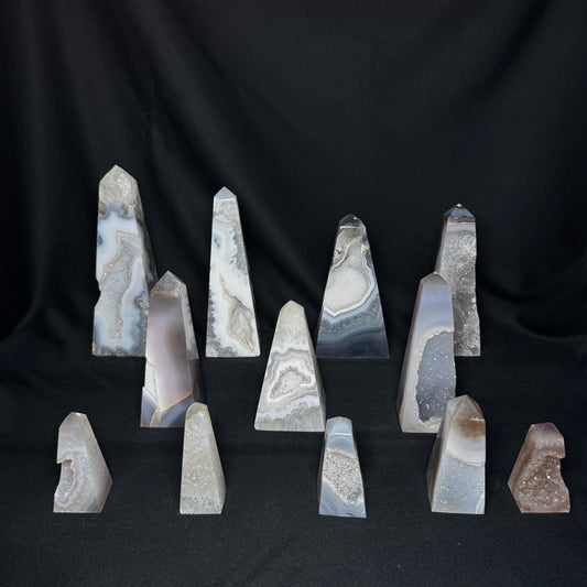 Agate Obelisks – Wholesale Lot 3.7 kg (≈ 8.15 lb)